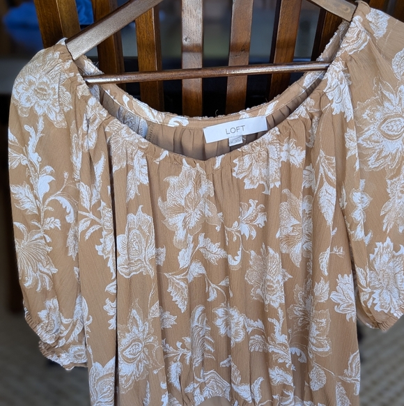 Loft Floral Side Tie Bubble Top - Picture 6 of 16